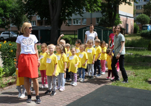 Grupa czwarta przygotowuje się do biegu.