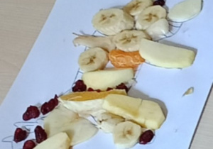 Praca konkursowa "Kreatywnie na talerzu".