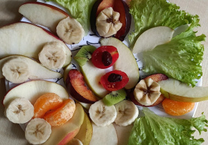 Praca konkursowa "Kreatywnie na talerzu".