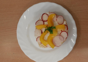 Praca konkursowa "Kreatywnie na talerzu".