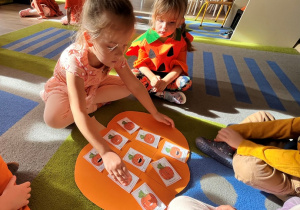 Dyniow kółko i krzyżyk.