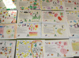 Prace plastyczne - Gotowe listy do pana Premiera.