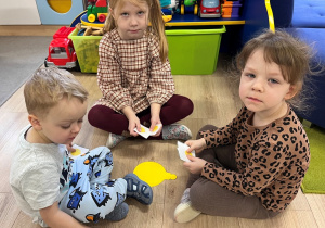 Układanie obrazków.