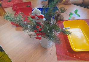 Zdjęcie gotowego stroika.