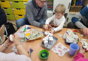 Ozdabianie mydełek.