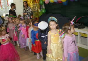 Konkurs, ozdabianie balona.