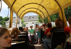 Przejażdżka wozem.