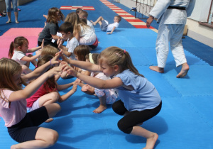 Zajęcia z trenerem judo.