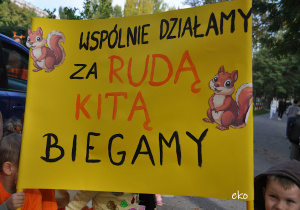 Plakat dopingujący dzieci.